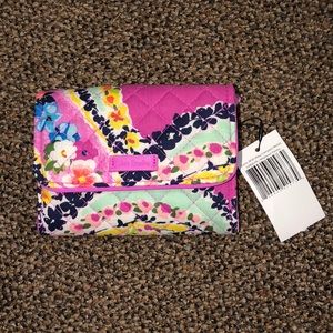 BRAND NEW Vera Bradley